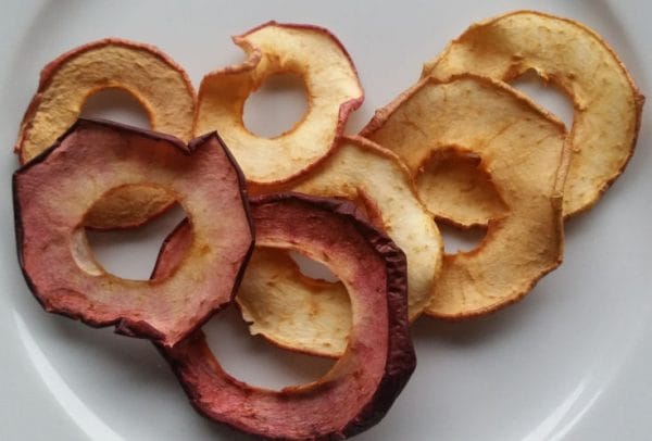 Apple chips - apple crisps - dried apple rings - oven or dehydrator