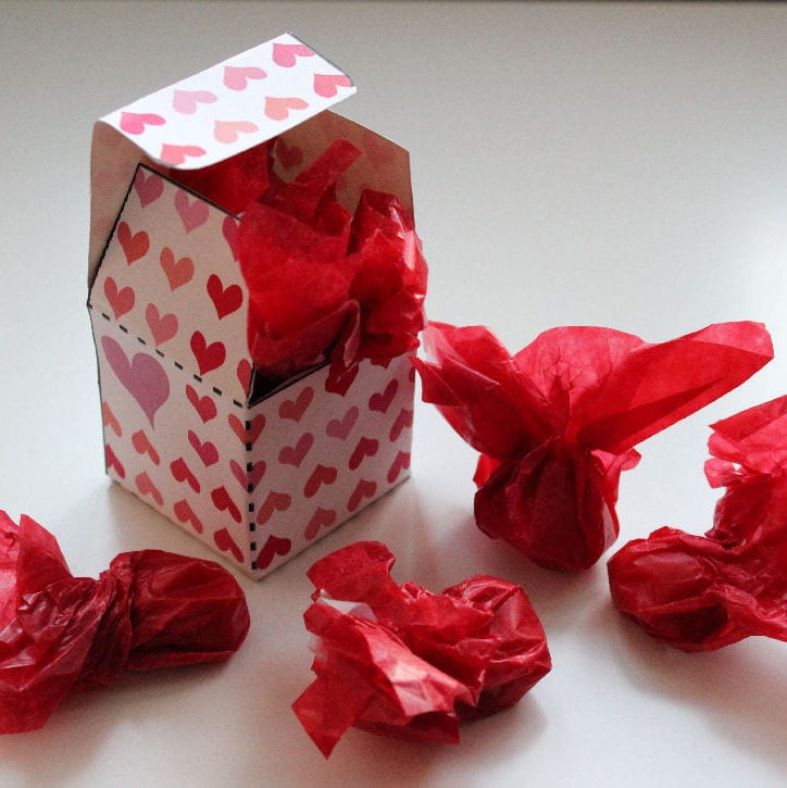 Gratis Valentines kort & gaveæsker – til kærlighed eller fødselsdag – find inspiration og gratis print på danishthings.com © Christel Danish Things