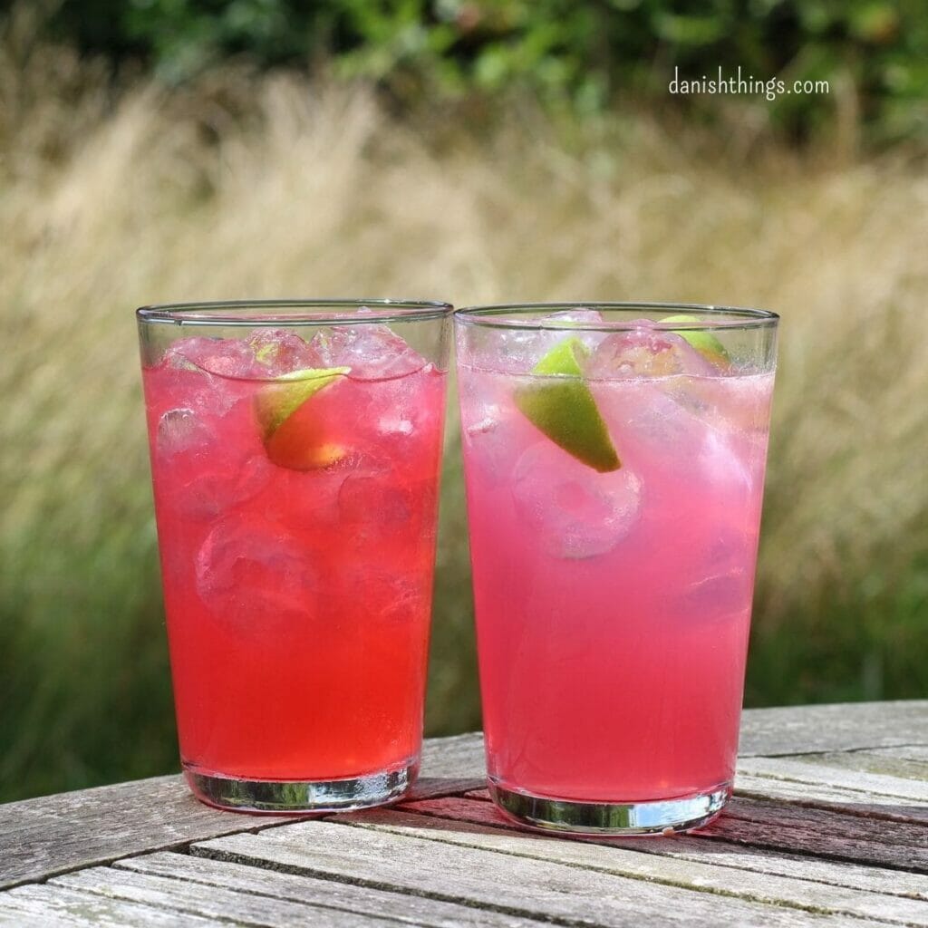 Rose gin Hass rose cocktail og rose mocktail Danish Things